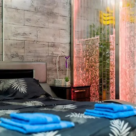 Daire Aqualux With Garage