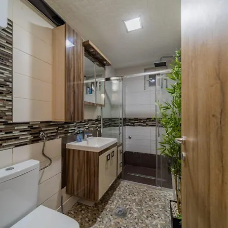 アパート Aqualux With Garage *